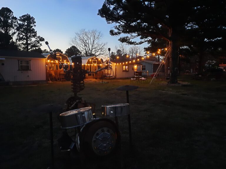 The Gathering - An essay about building community on Whiskeychick.rocks